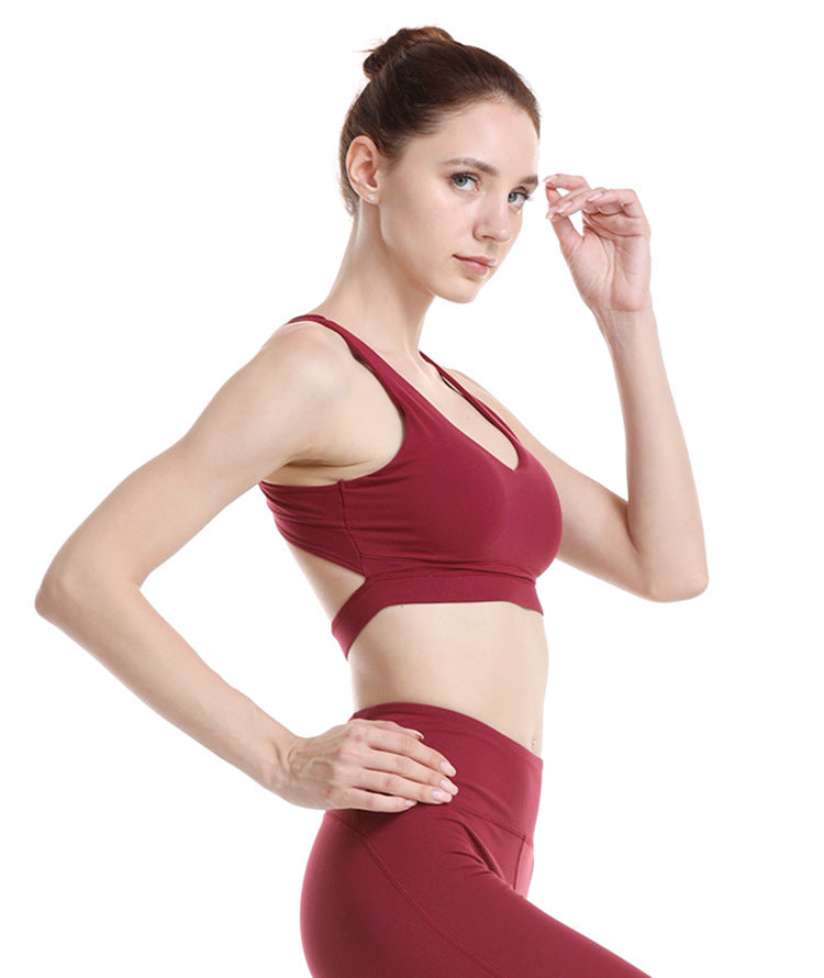 Beauty back shockproof sports bra