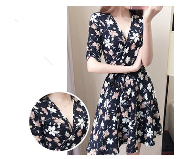 Floral V-Neck Dress Women's Small Fresh Mid-Length