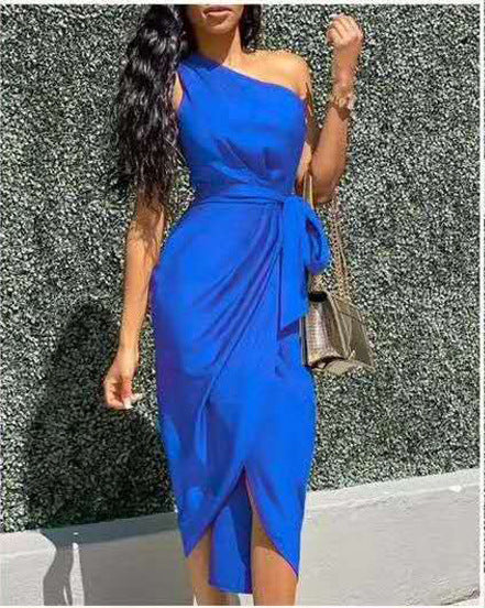 slanting shoulders and irregular straps