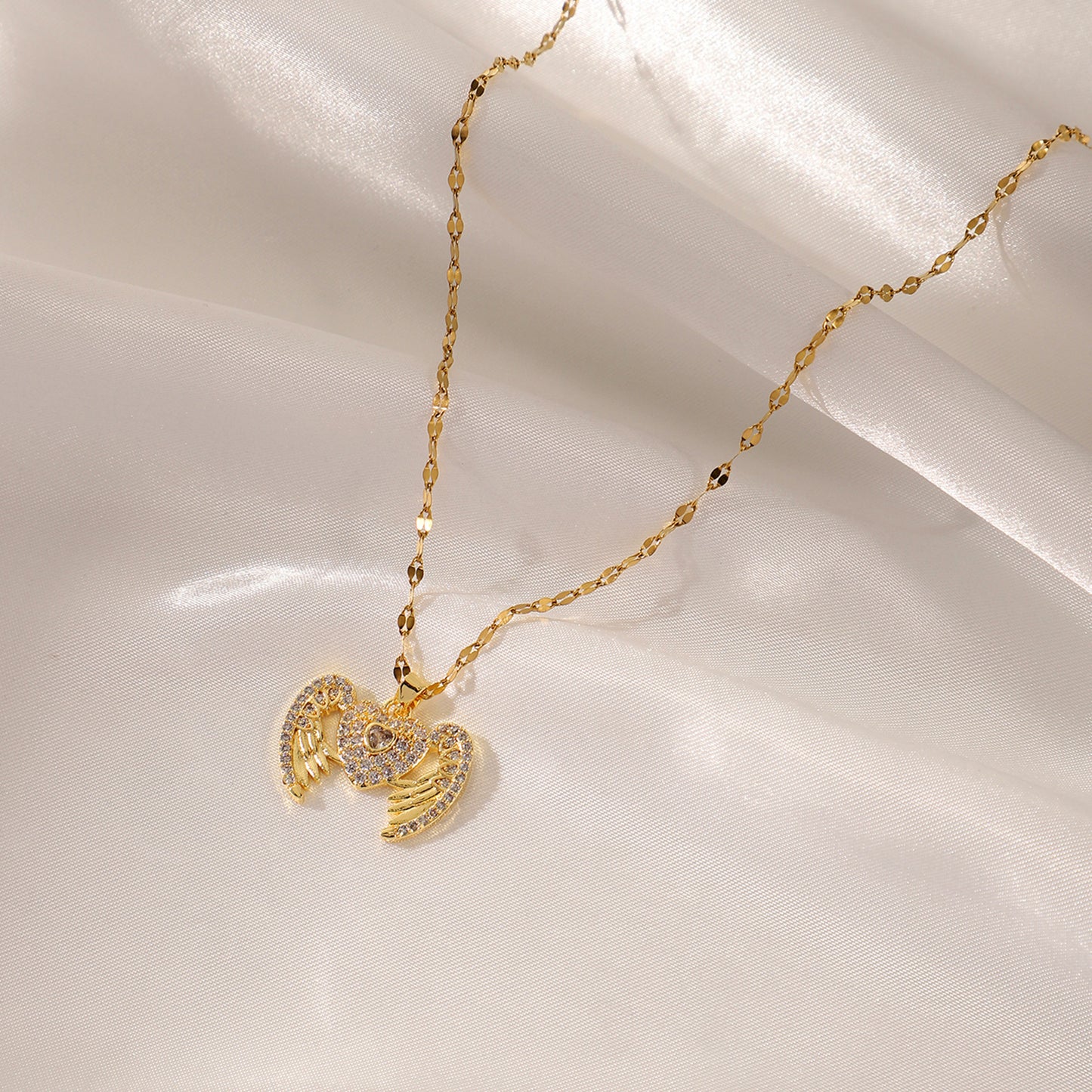 Personalized Love Opening And Closing Necklace Angel Wings Pendant Fashion Versatile Stainless Steel Necklace