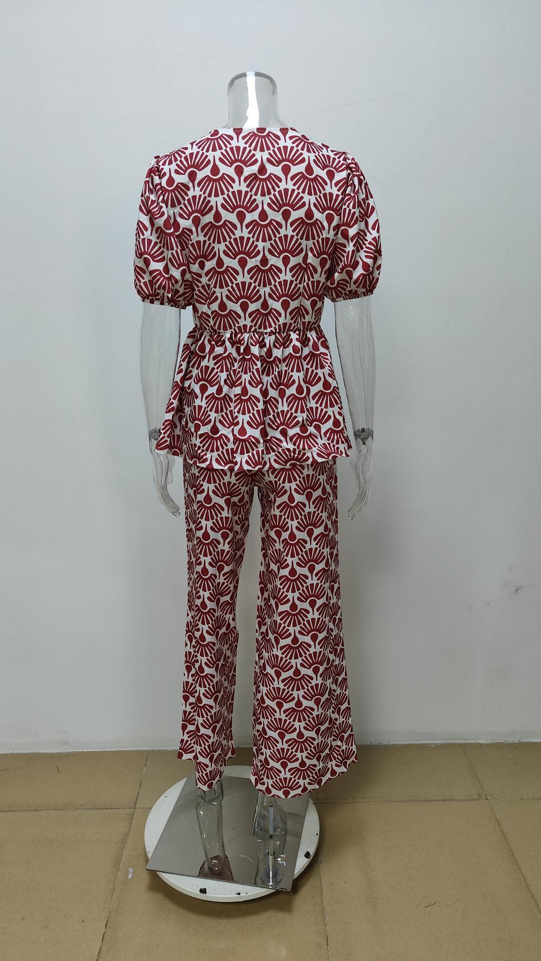 Summer Printed Pleated Women's Pants Suit Hollow Out Suit - Chic Angle