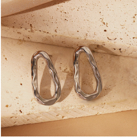 Hollowed Heart Shape Stud Design Hammer Line Geometric Personality Retro Stainless Steel Earrings