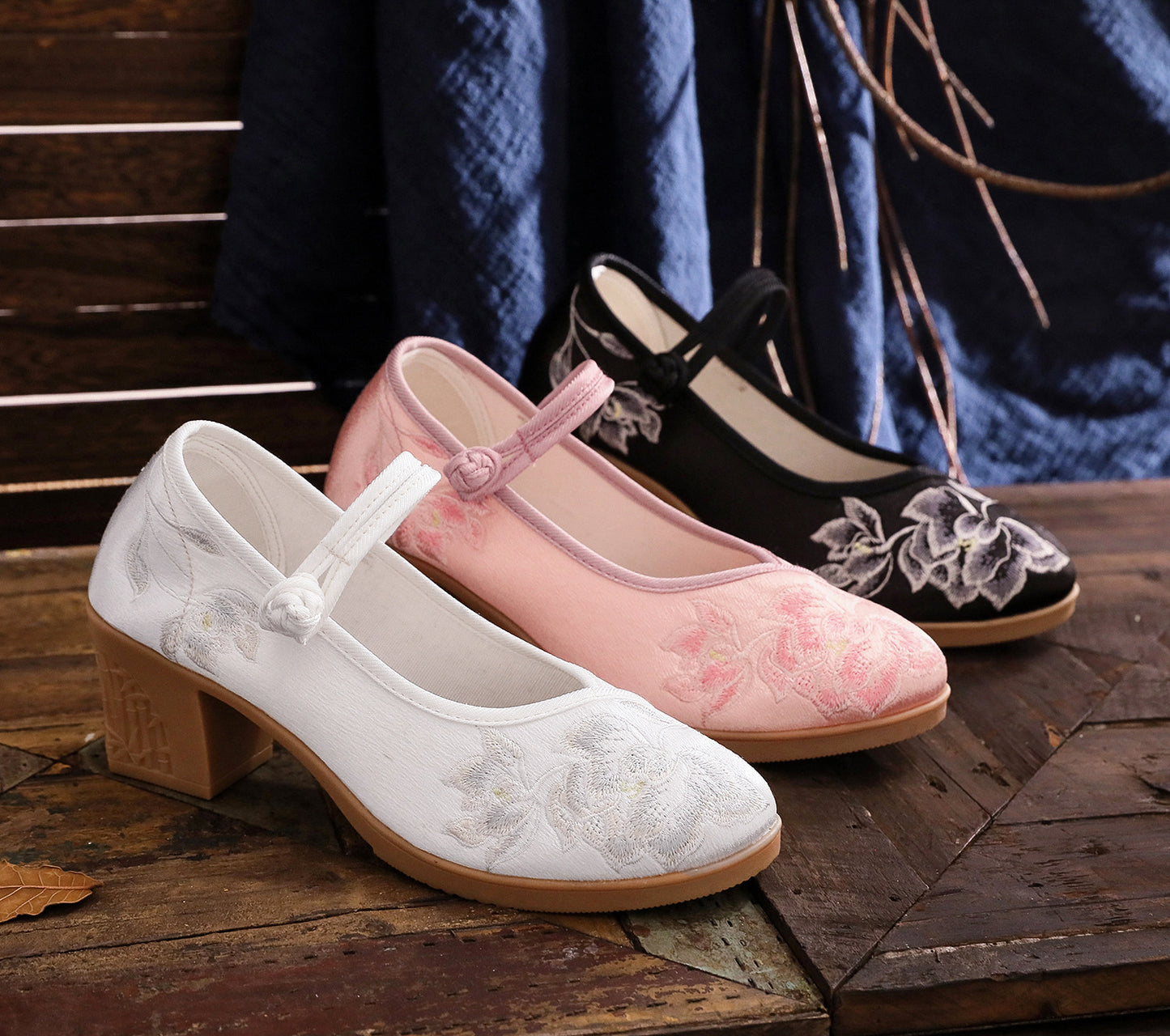 Shallow Mouth Plain Color Matching Horse-face Skirt High Heel Embroidered Shoes