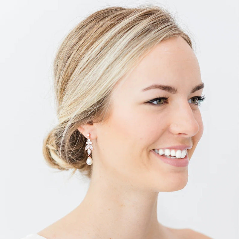 Long Pearl Eardrops Women's Fashion