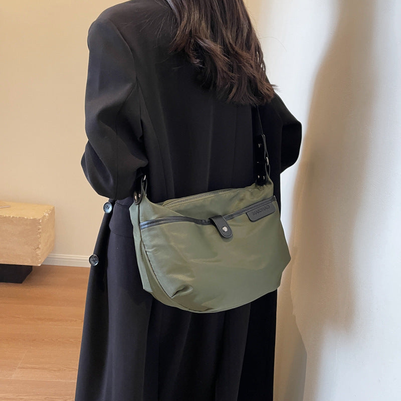 Special-interest Design Broadband Shoulder Messenger Bag High Sense