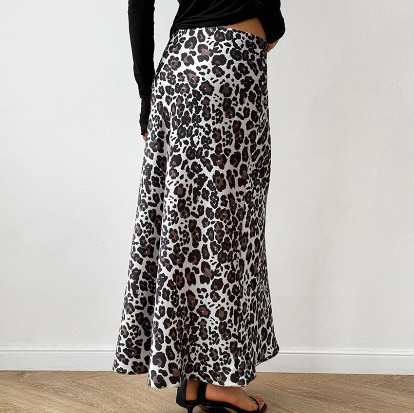Women's French Leopard Print Versatile High Waisted Skirt