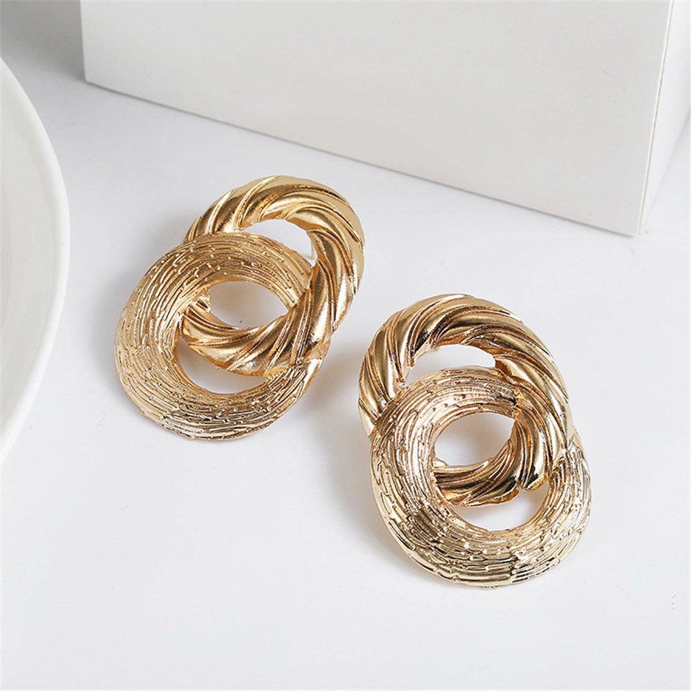New Exaggerated Big Stud Earrings for Women Circle Round Alloy Earrings Wedding Party Gift