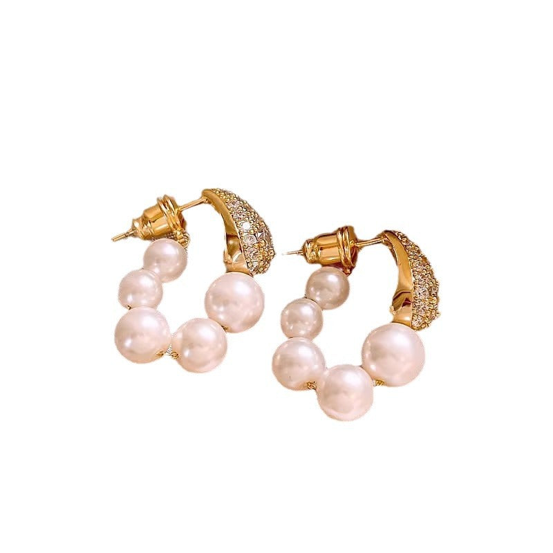 Copper Micro Inlaid Zircon Large And Small Pearls Earrings Design - Chic Angle