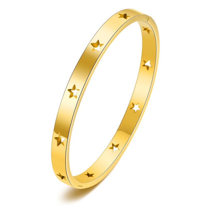 Fashion Men's And Women's Hollow Pentagram Bracelet Titanium Steel - Chic Angle