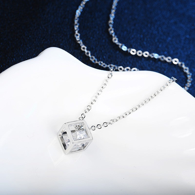 Advanced Diamond Cube Necklace For Women, Light Luxury, Niche Zircon Pendant, Simple Personality, Collarbone Chain, Exquisite Jewelry