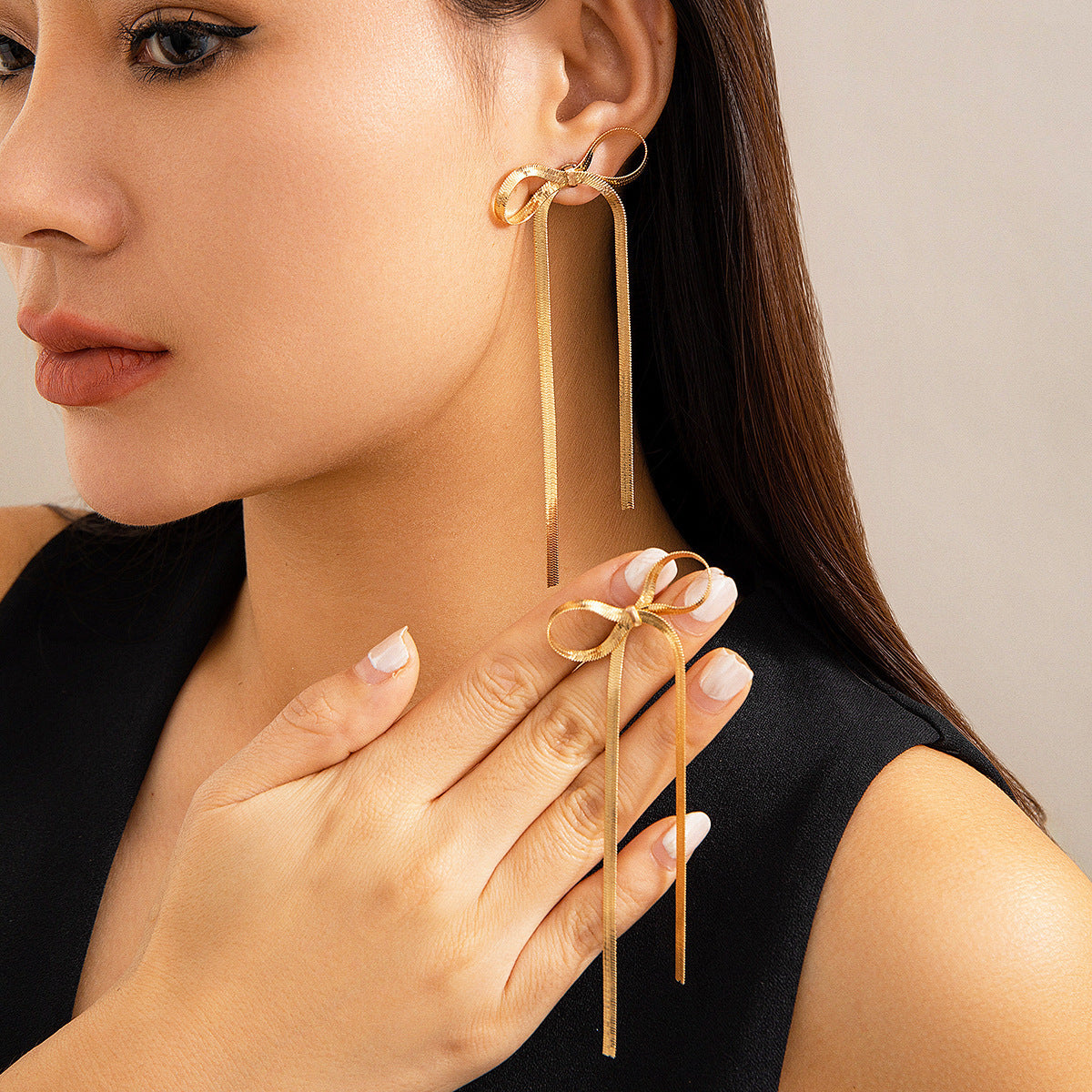 Fashion Personality Metal Bow Stud Earrings