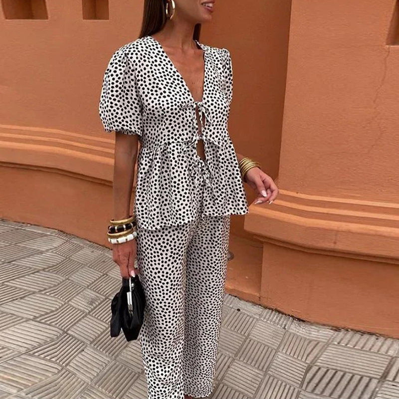 Summer Printed Pleated Women's Pants Suit Hollow Out Suit - Chic Angle