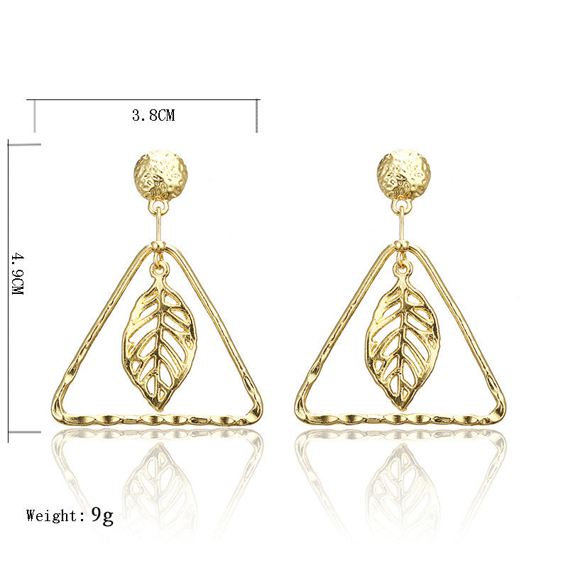 Simple Temperament Leaf Drop Earrings