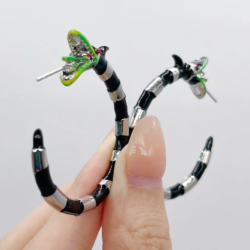 Zodiac Ornament Exaggerated Dripping Dragon Earrings