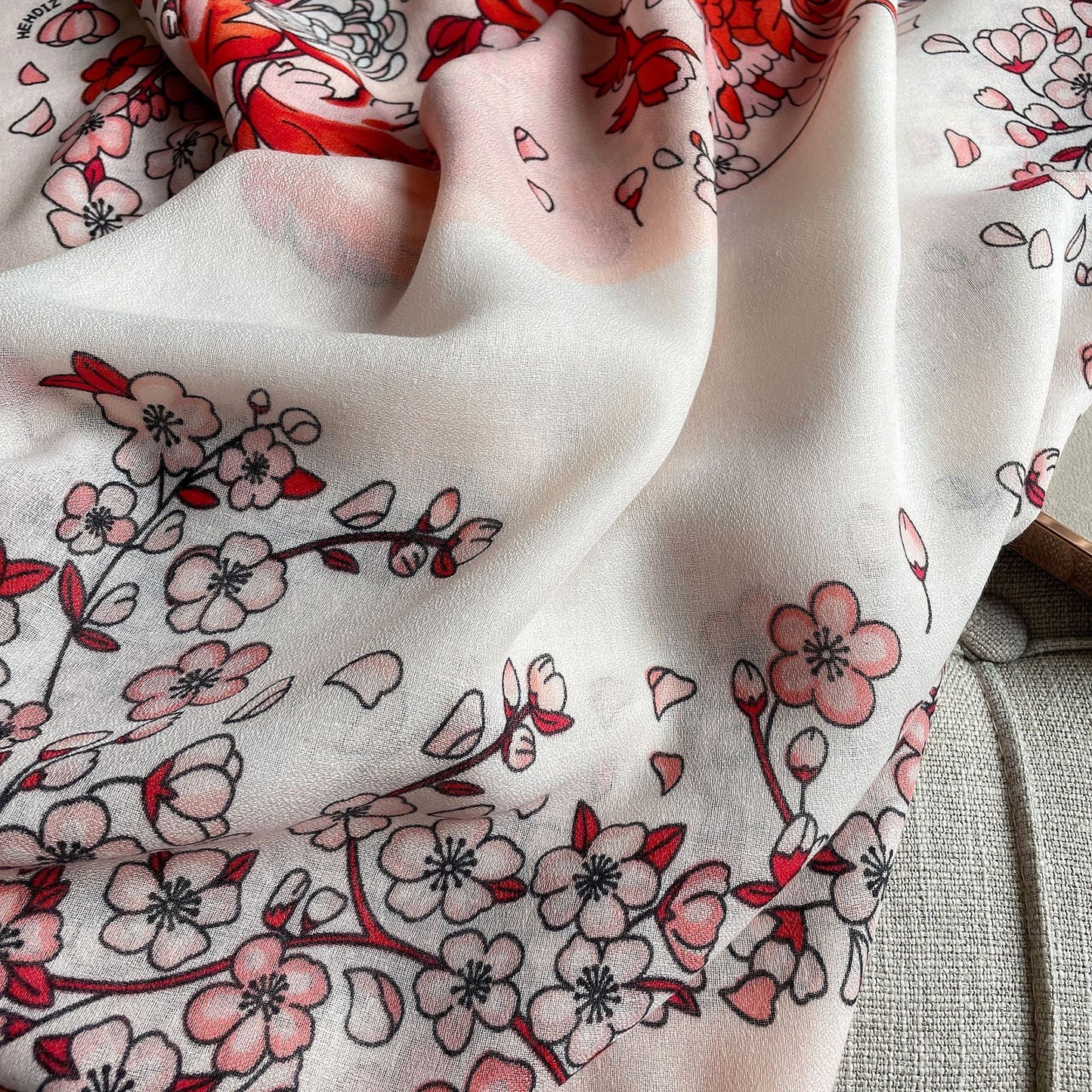 Scarf Women's Travel Vacation Sun Protection Shawl Winter Warm Scarf Women