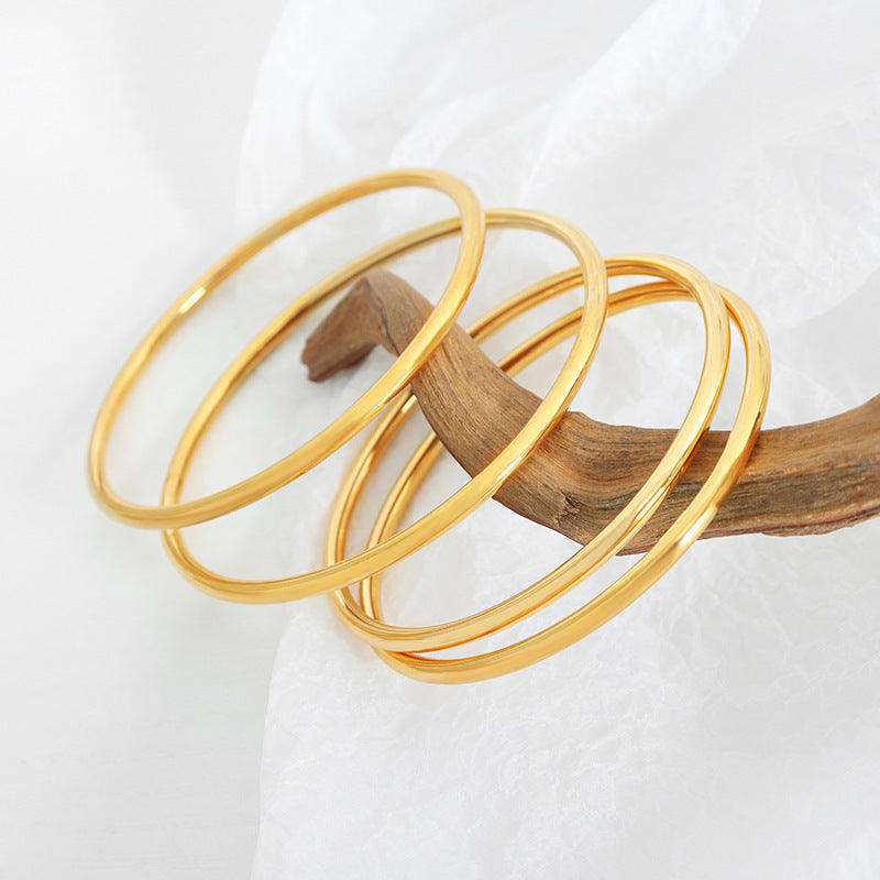 Women's French Colorless Retro Plain Ring Bracelet - Chic Angle