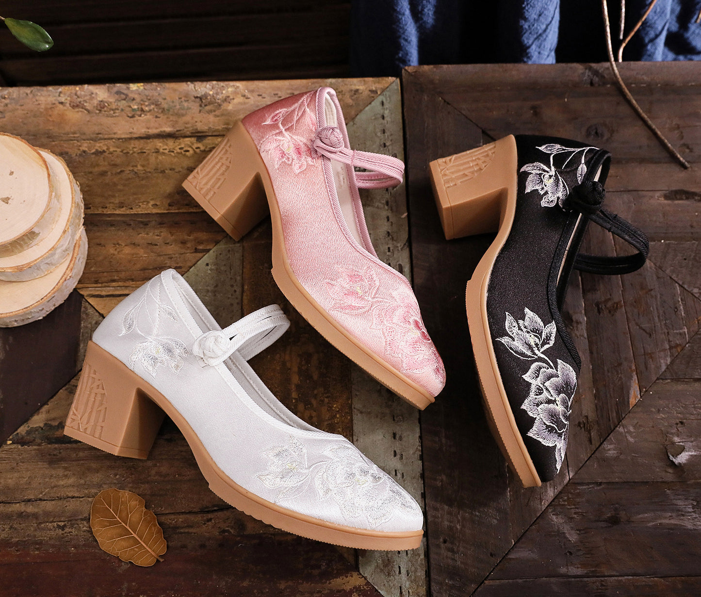 Shallow Mouth Plain Color Matching Horse-face Skirt High Heel Embroidered Shoes