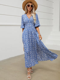 V-neck Lantern Sleeve Waist-tight Dress Seaside Vacation Bohemian Style