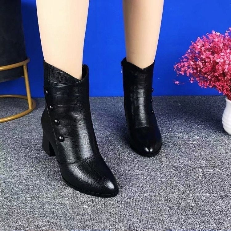 Women's Korean-style Embossed Double-breasted Martin Boots