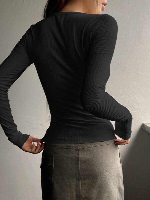 Women's Half Button Threaded Long Sleeve T-shirt - Chic Angle