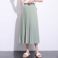 Solid color pleated skirt
