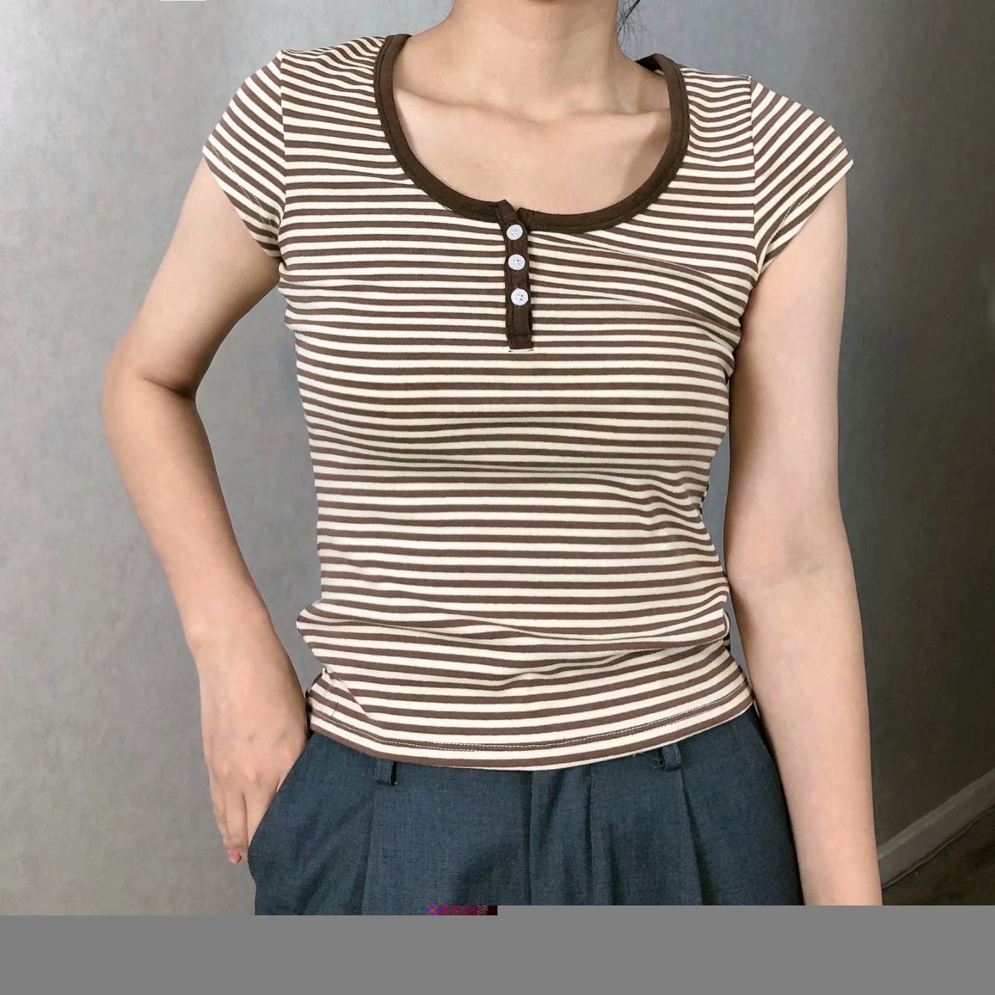 All-match Brown Striped Three-button Slim-fit Short-sleeved T-shirt