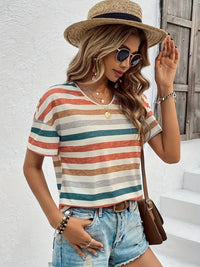 Women's Striped Fashionable Round Neck Short Sleeved T-shirt - Chic Angle