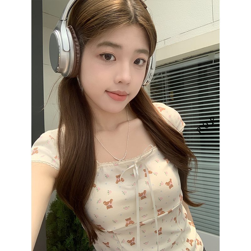 Women's Summer Slim Fit Niche Chic Square Collar Short Sleeve T-shirt Top - Chic Angle