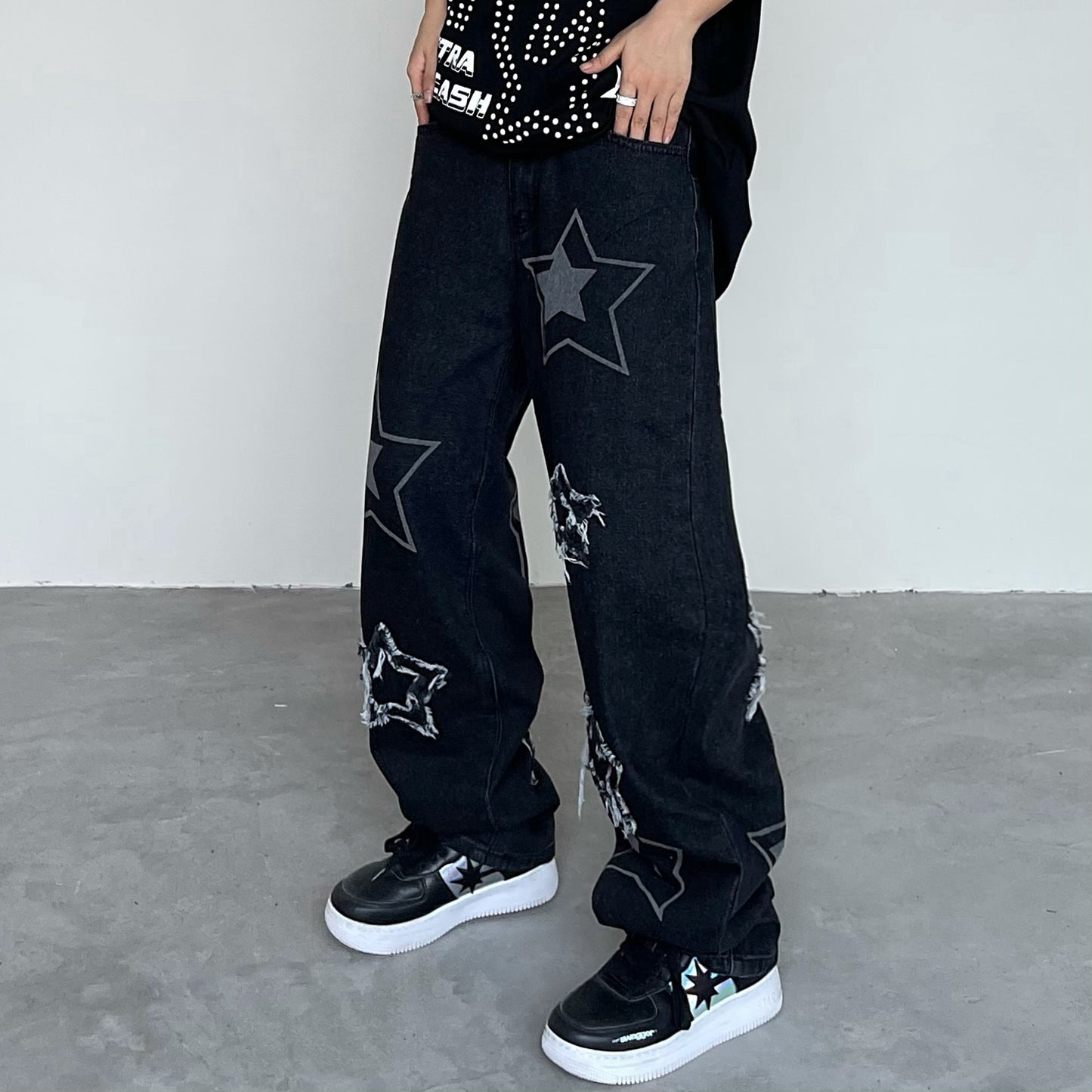 Washed And Ripped Star Jeans Loose And Slim