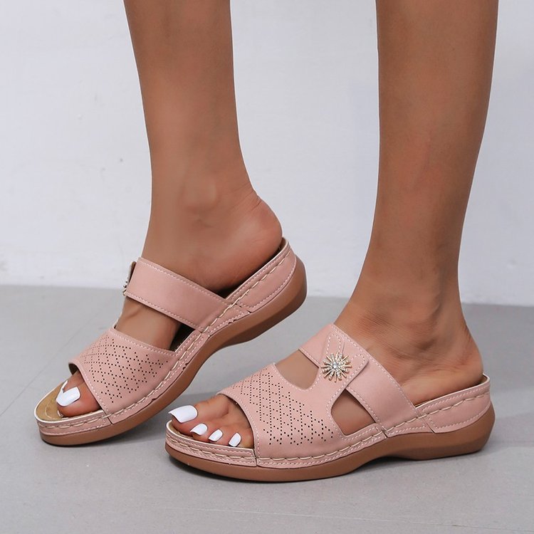 Embroidered Fish Mouth Women's Thick Bottom Hollow Sandals