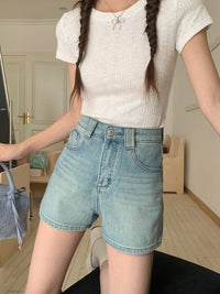 Women's Four Sided Elastic Light Colored High Waisted Denim Shorts - Chic Angle