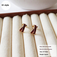 French Retro Sterling Silver Needle C- Shaped Elegant Geometric Drop Oil Earrings
