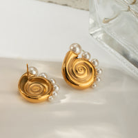 18K Gold Stainless Steel Conch Sticky Pearl Earrings