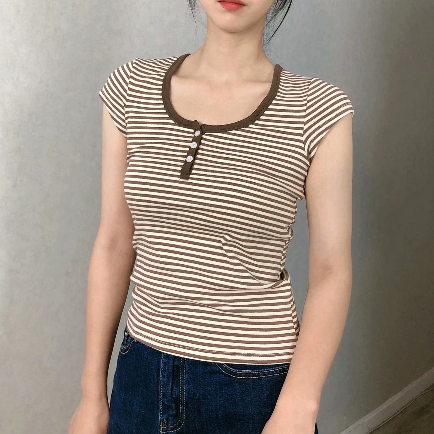 All-match Brown Striped Three-button Slim-fit Short-sleeved T-shirt