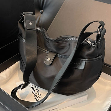Special-interest Design Broadband Shoulder Messenger Bag High Sense