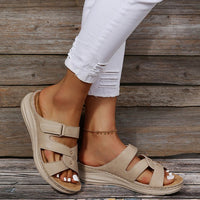 European And Beautiful Car Stitching Casual Lightweight Wedge Heel Platform Buckle Sandals