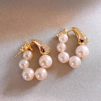 Copper Micro Inlaid Zircon Large And Small Pearls Earrings Design - Chic Angle
