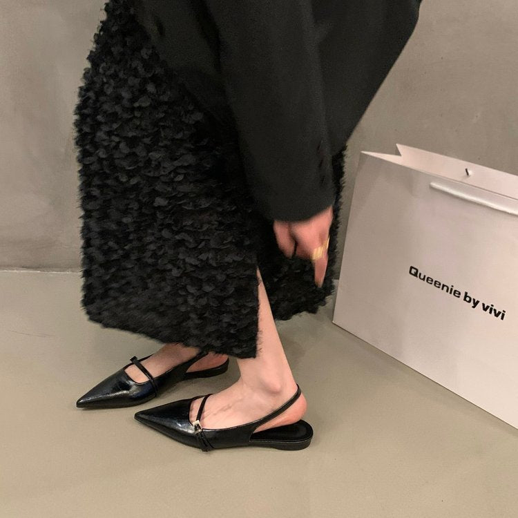 Temperamental Minority Women's With Toe Box Sandals