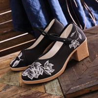 Shallow Mouth Plain Color Matching Horse-face Skirt High Heel Embroidered Shoes