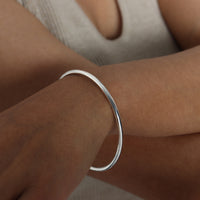 Women's French Colorless Retro Plain Ring Bracelet - Chic Angle